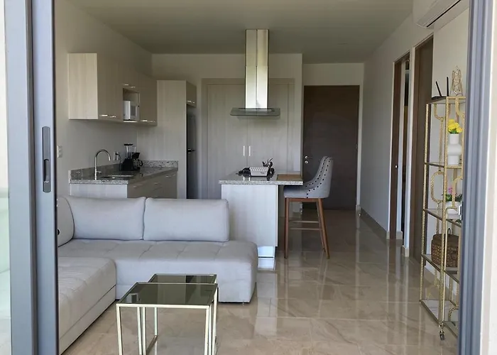 Luxury In Apartment *